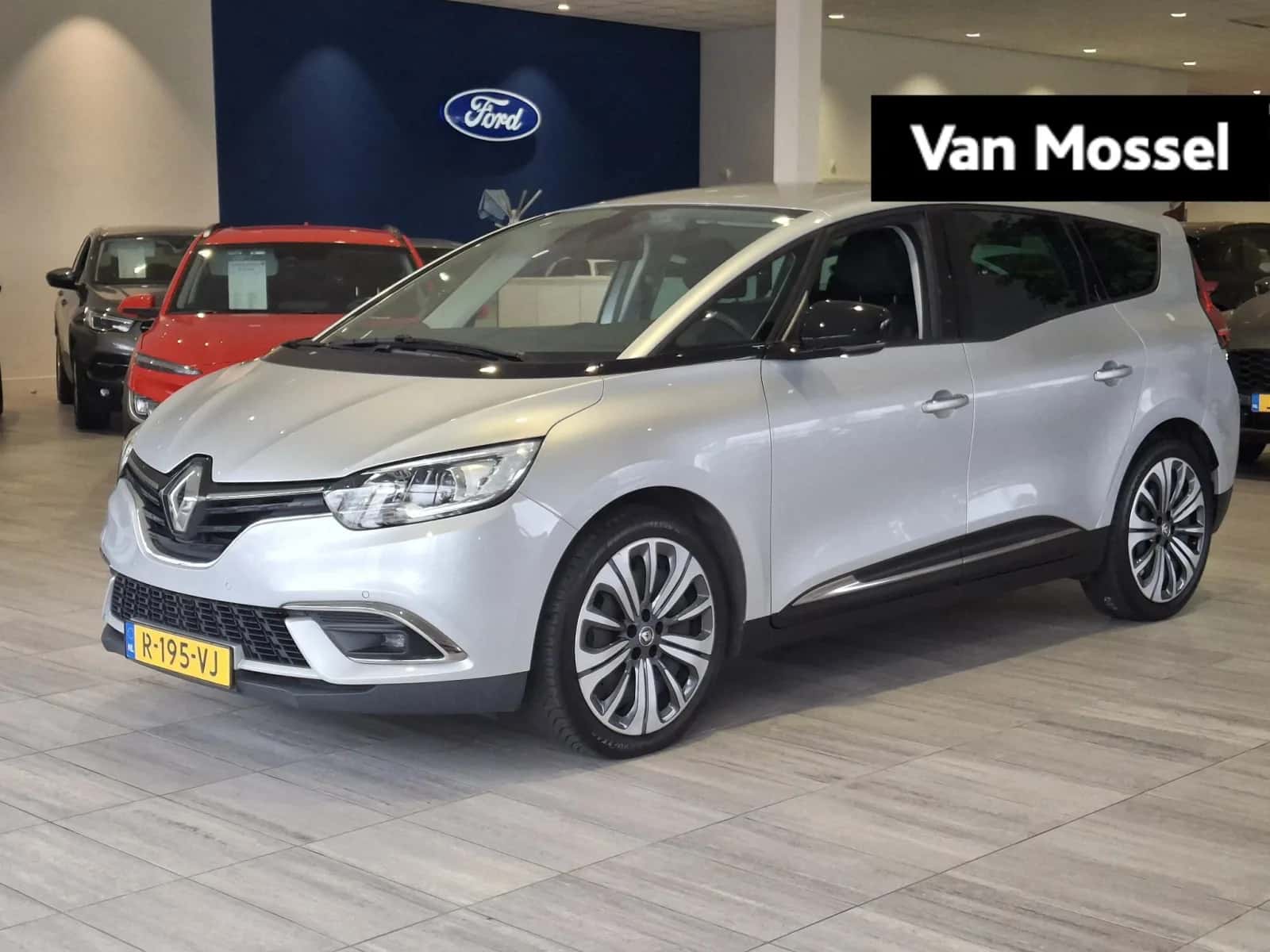 Renault Grand Scénic (2021) — foto 1
