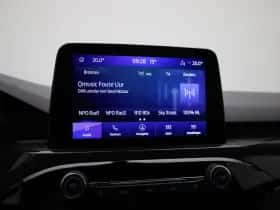 Ford Kuga thumbnail 22