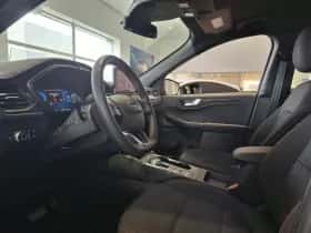Ford Kuga thumbnail 9
