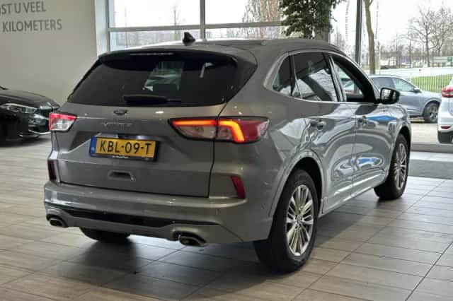 Ford Kuga (2022) thumbnail 3