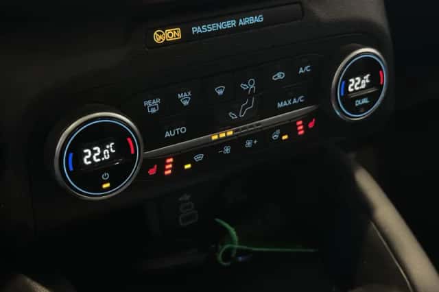 Ford Kuga (2022) thumbnail 21