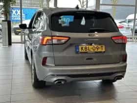 Ford Kuga thumbnail 4