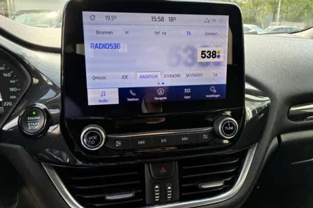 Ford Fiesta (2021) thumbnail 14