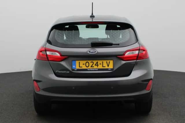 Ford Fiesta (2021) thumbnail 5