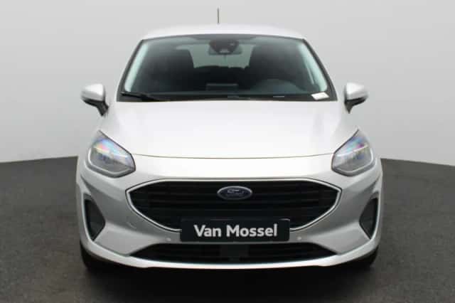 Ford Fiesta (2022) thumbnail 3