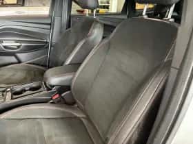Ford Kuga thumbnail 12