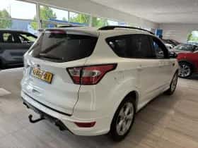 Ford Kuga thumbnail 5