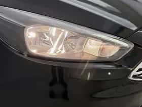 Ford Focus thumbnail 12