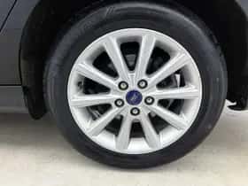 Ford Focus thumbnail 33