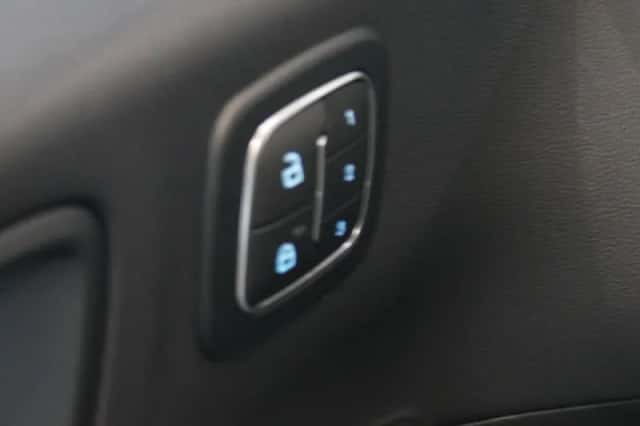 Ford Kuga (2026) thumbnail 18