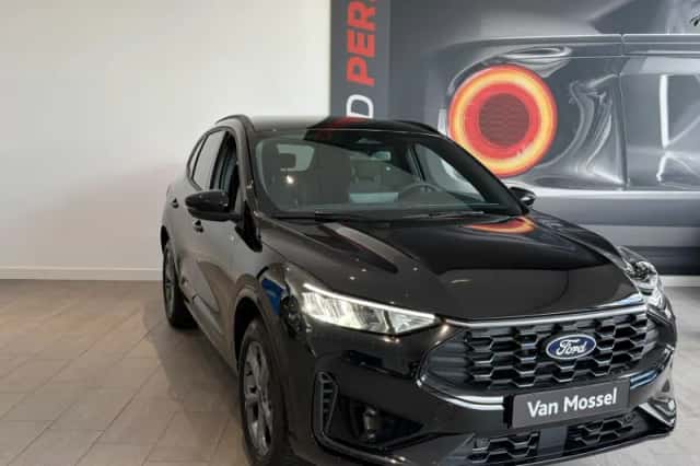 Ford Kuga (2026) thumbnail 3