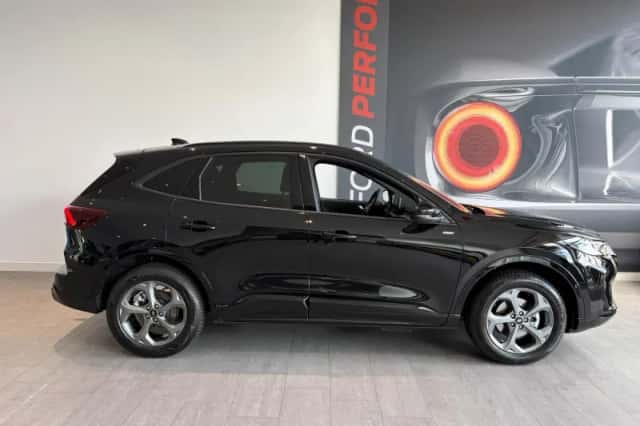 Ford Kuga (2026) thumbnail 4