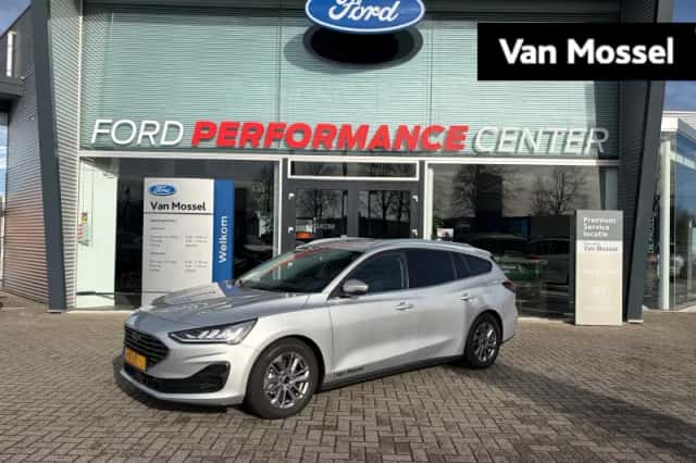 Ford Focus (2025) thumbnail 1