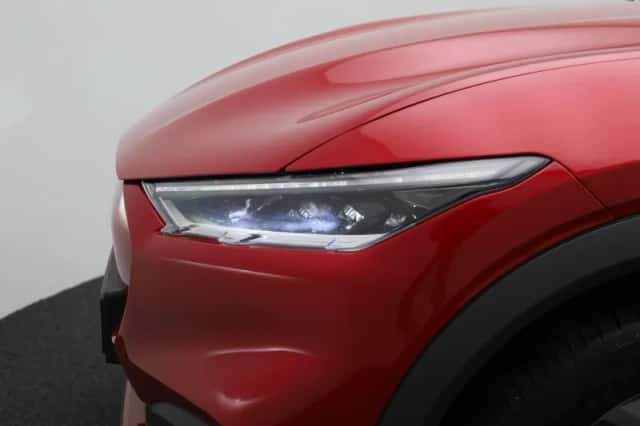 Ford Mustang Mach-E (2021) thumbnail 13