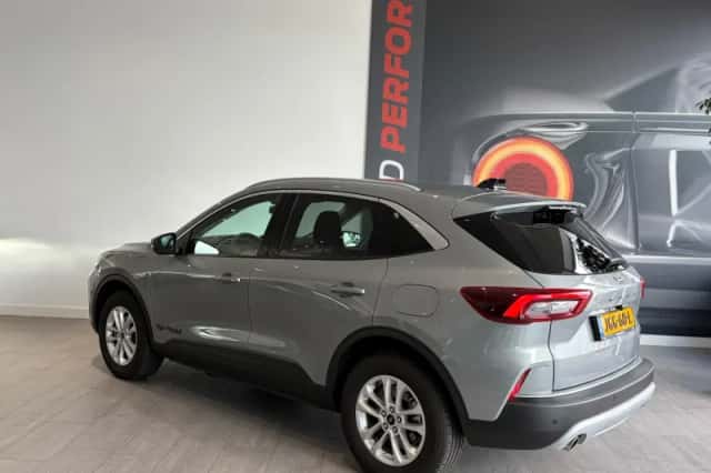 Ford Kuga (2025) thumbnail 3