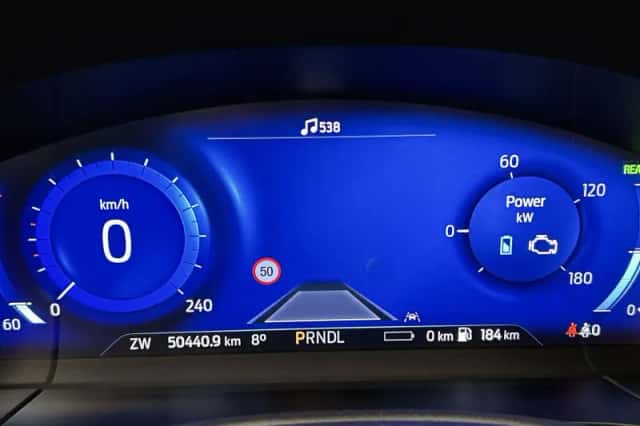 Ford Kuga (2022) thumbnail 18
