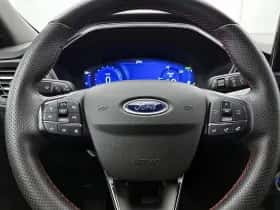 Ford Kuga thumbnail 39