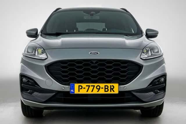 Ford Kuga (2022) thumbnail 5