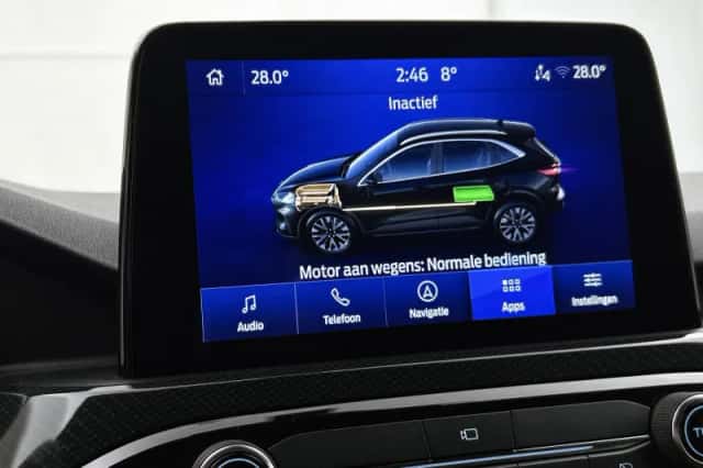 Ford Kuga (2022) thumbnail 6