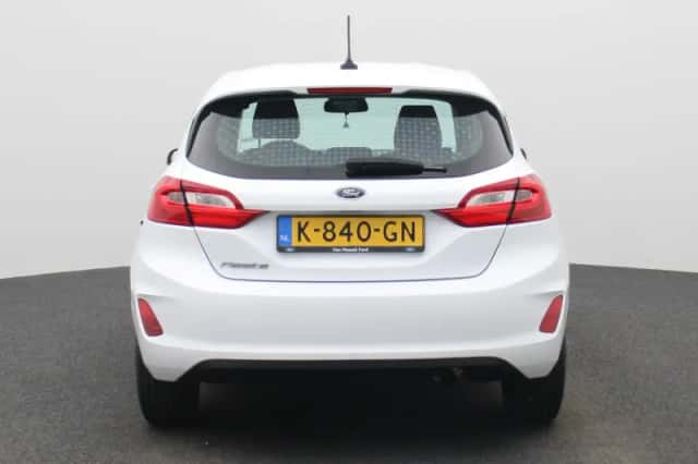 Ford Fiesta (2021) thumbnail 5