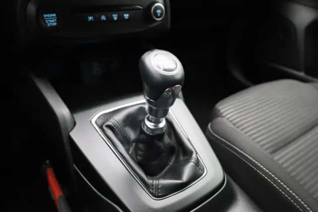 Ford Focus (2023) thumbnail 17