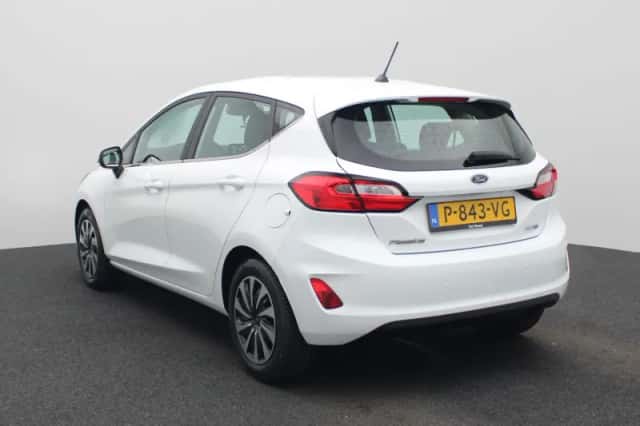 Ford Fiesta (2022) thumbnail 2