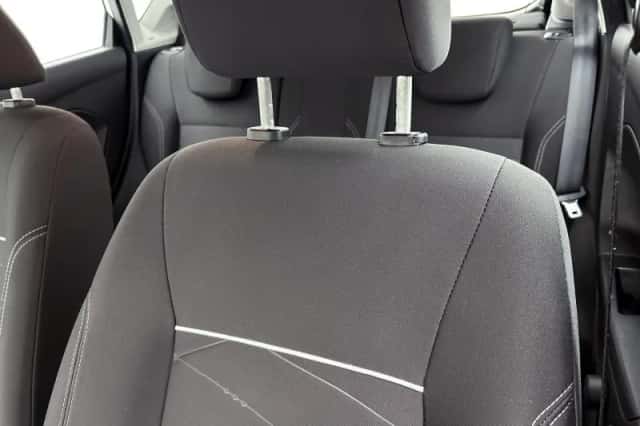 Ford Fiesta (2014) thumbnail 16