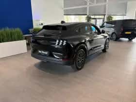 Ford Mustang Mach-E thumbnail 6