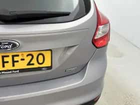 Ford Focus thumbnail 24