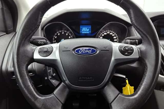 Ford Focus (2013) thumbnail 27