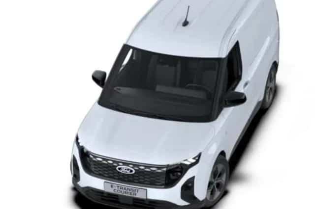 Ford Transit Courier (2026) thumbnail 4