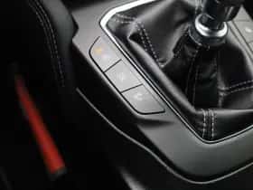 Ford Focus thumbnail 19