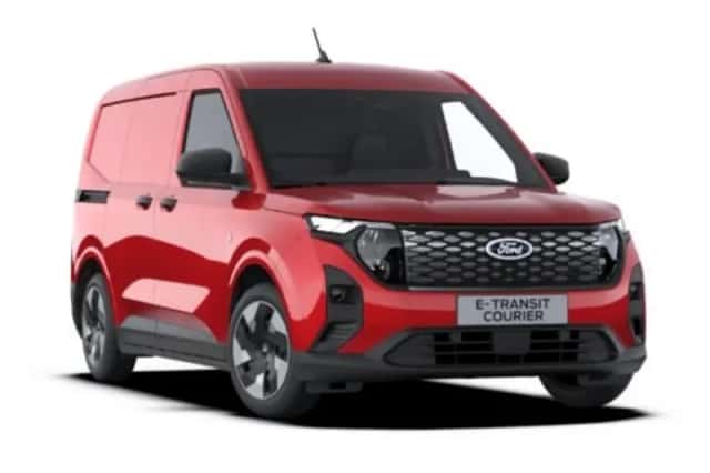 Ford Transit Courier (2026) thumbnail 2