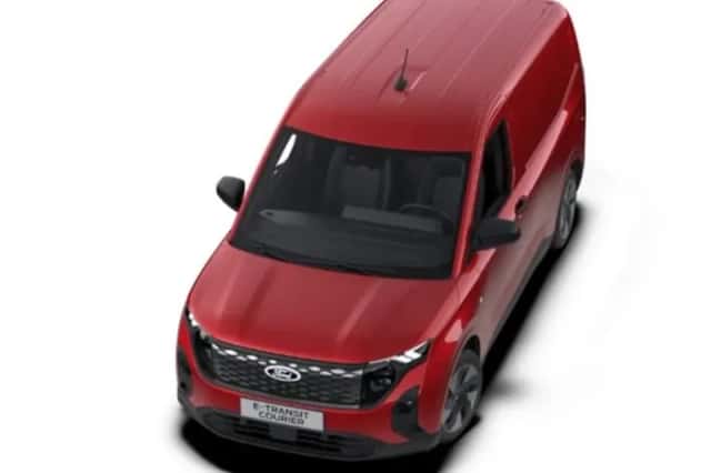 Ford Transit Courier (2026) thumbnail 4