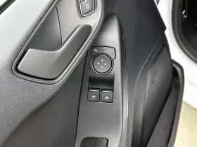 Ford Fiesta thumbnail 10
