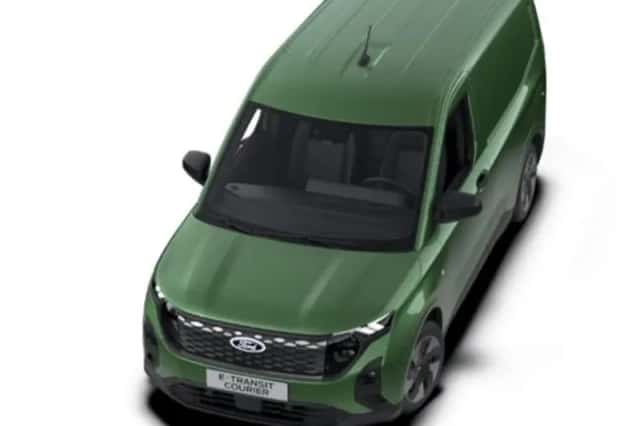 Ford Transit Courier (2026) thumbnail 4