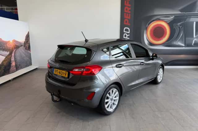 Ford Fiesta (2017) thumbnail 4