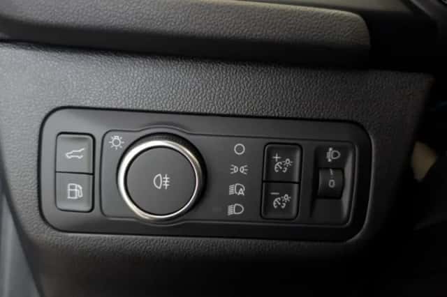 Ford Kuga (2026) thumbnail 16