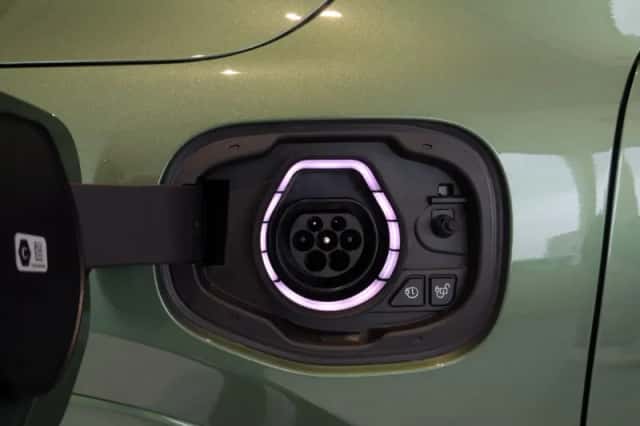 Ford Kuga (2026) thumbnail 24