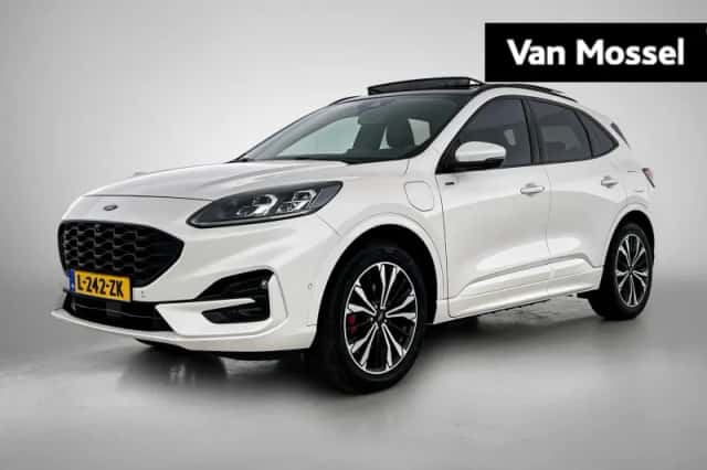 Ford Kuga (2021) thumbnail 1