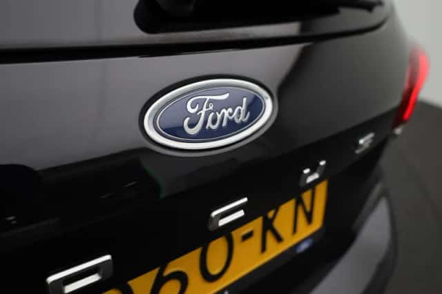 Ford Focus (2023) thumbnail 30