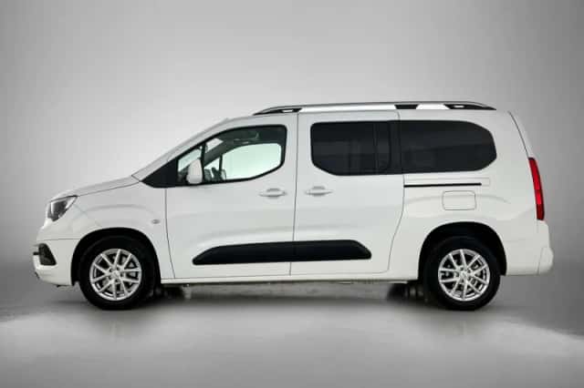Opel Combo (2020) thumbnail 2