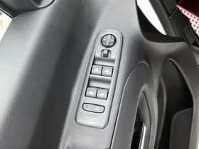 Opel Combo thumbnail 31