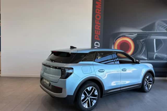 Ford Explorer (2026) thumbnail 2