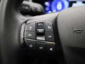 Ford Focus thumbnail 18