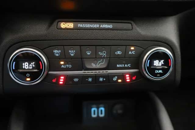 Ford Focus (2021) thumbnail 19
