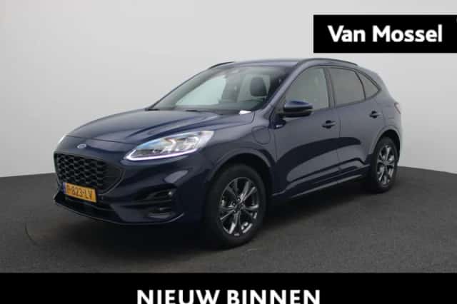 Ford Kuga (2022) thumbnail 1