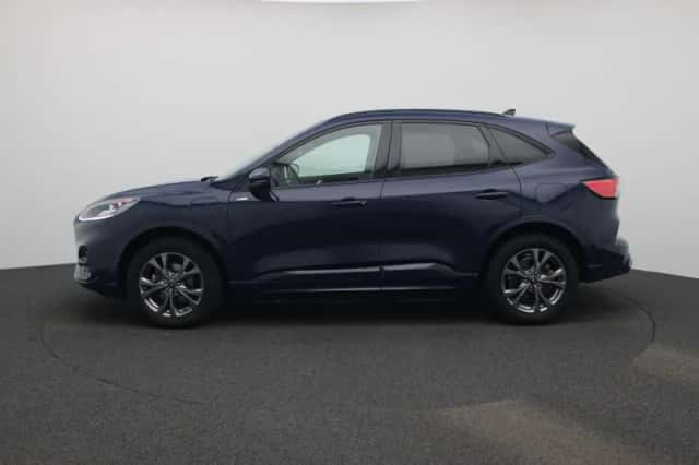 Ford Kuga (2022) thumbnail 4