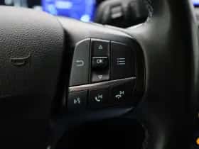 Ford Focus thumbnail 16