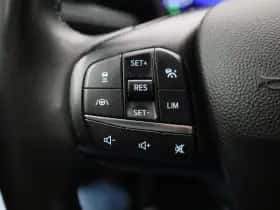 Ford Focus thumbnail 18